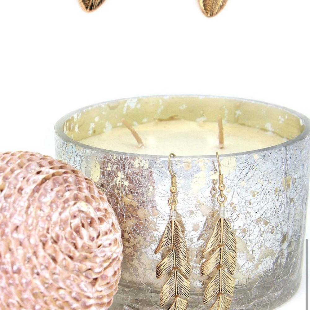 New! Boho Feather Dangle Gold Tone Textured Quality Earring’s - Picture 10 of 13